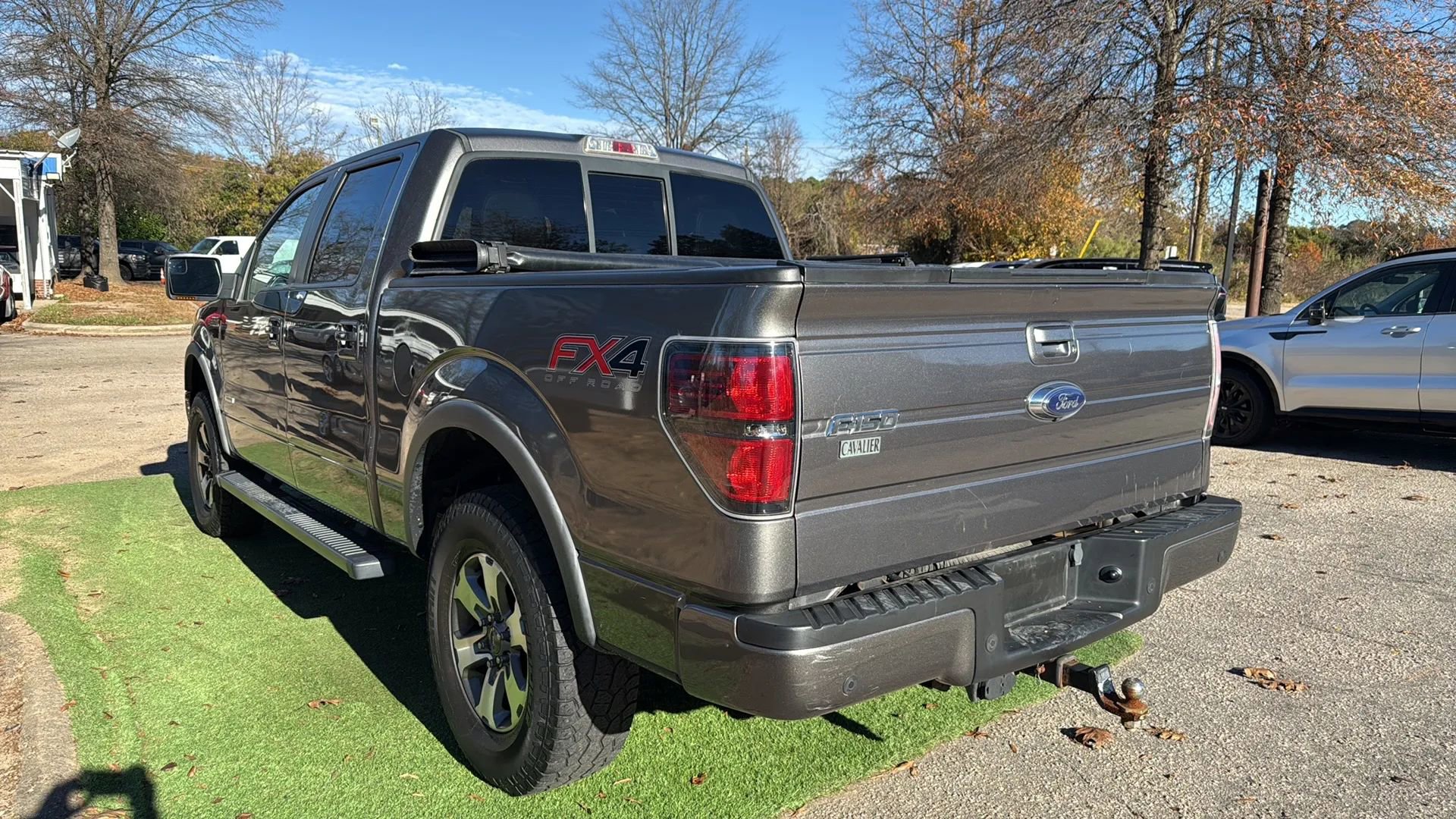 Used 2014 Ford F150 FX4 w/ Equipment Group 402A Luxury image 5