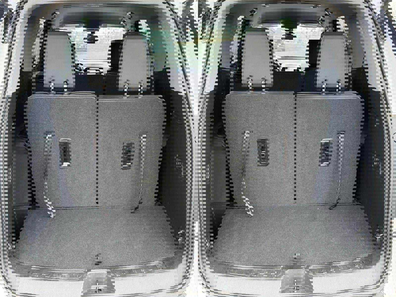 Certified 2023 GMC Acadia SLT w/ Elevation Edition image 4