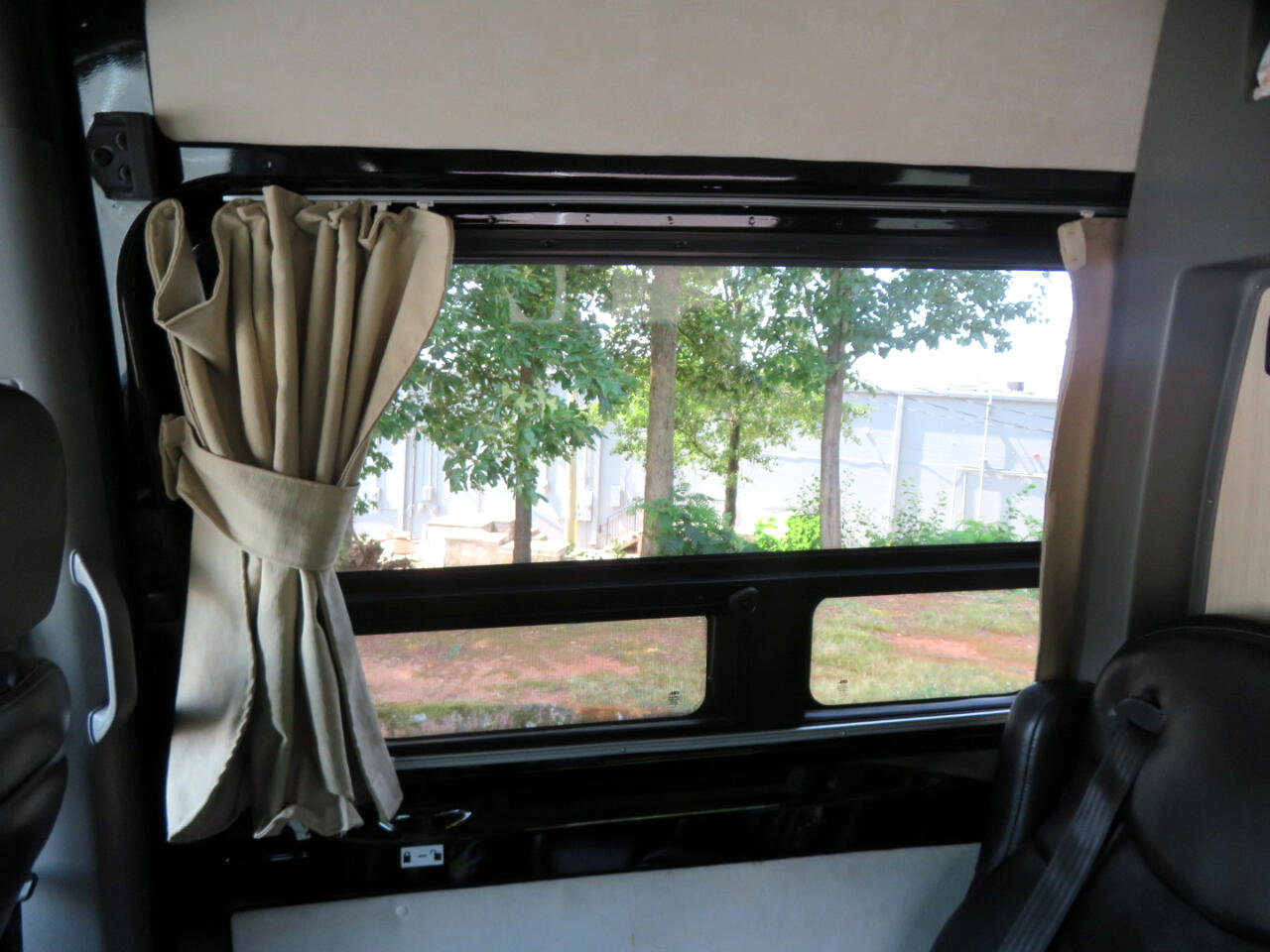 Used 2014 Mercedes-Benz Sprinter 3500 image 80