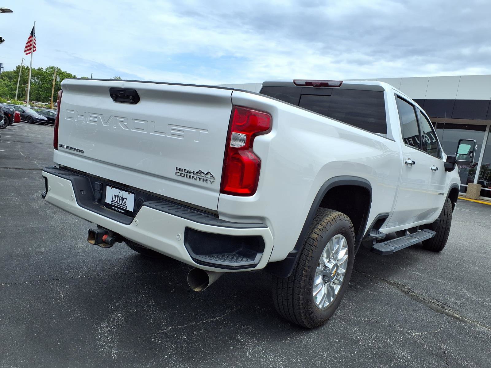 Used 2023 Chevrolet Silverado 3500 High Country w/ Z71 Off-Road Package AWD/4WD image 35