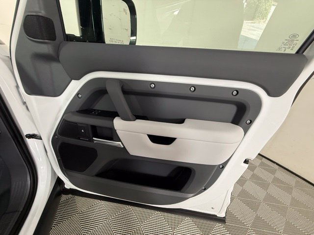 New 2026 Land Rover Defender 110 S AWD/4WD image 39