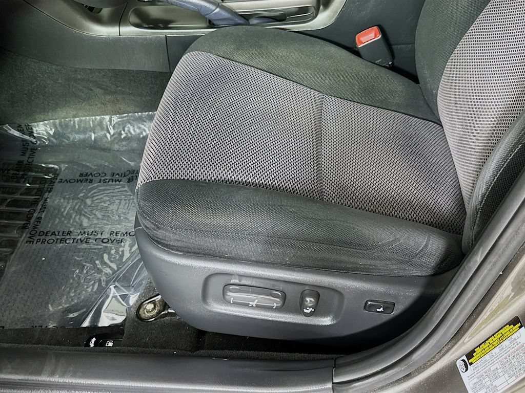 Used 2006 Toyota Camry FWD image 24