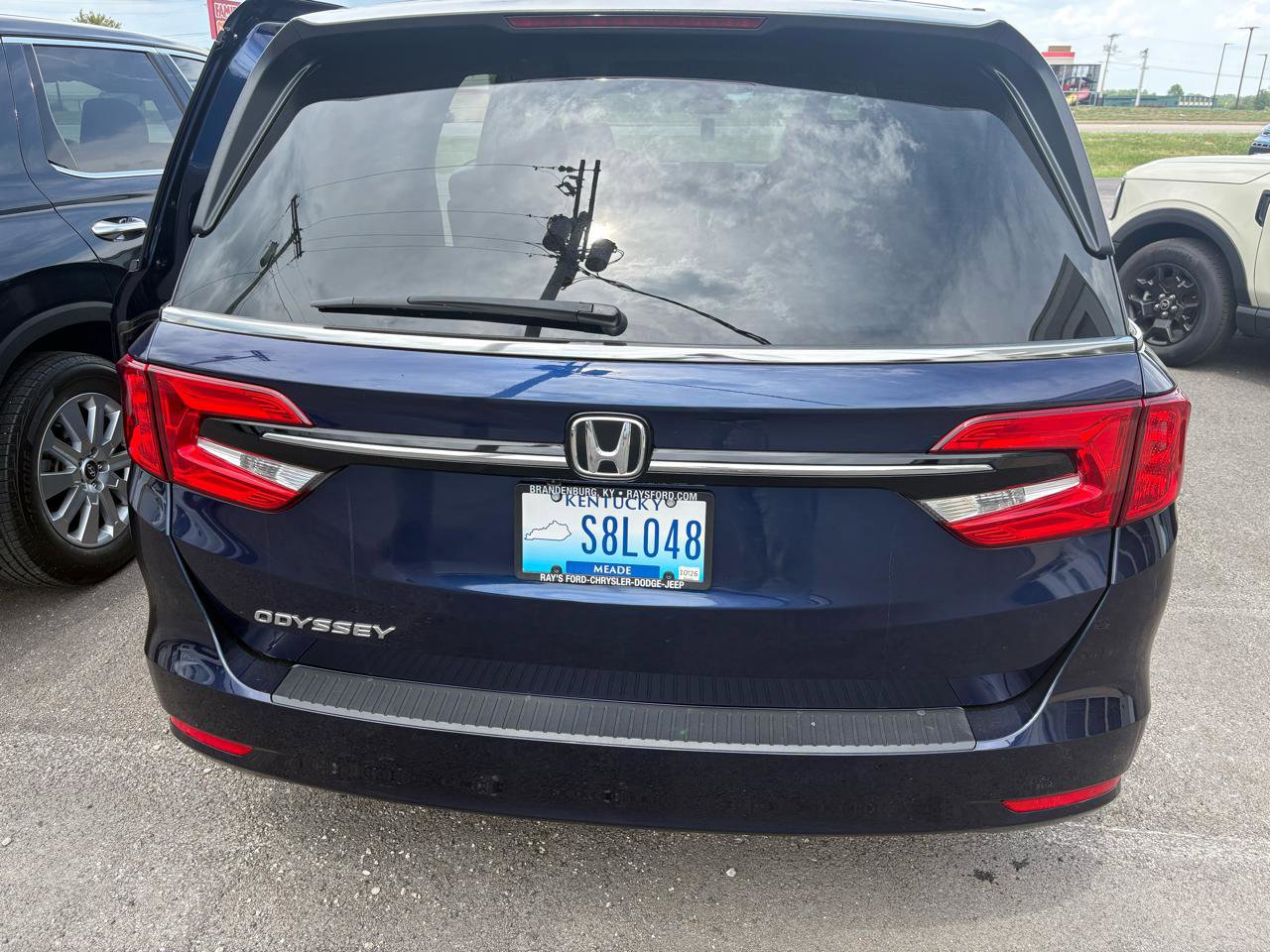 Used 2023 Honda Odyssey EX-L image 4