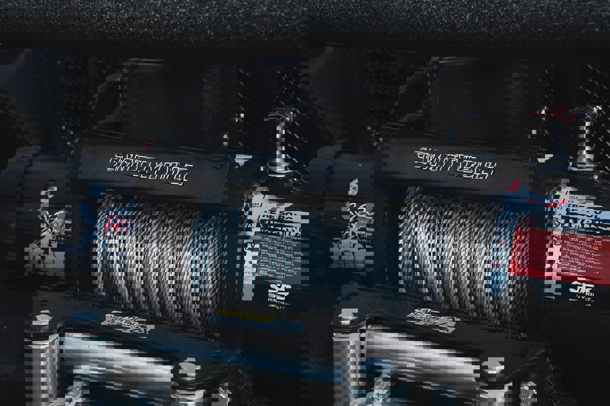 Used 2015 Jeep Wrangler Unlimited Rubicon w/ Connectivity Group image 8