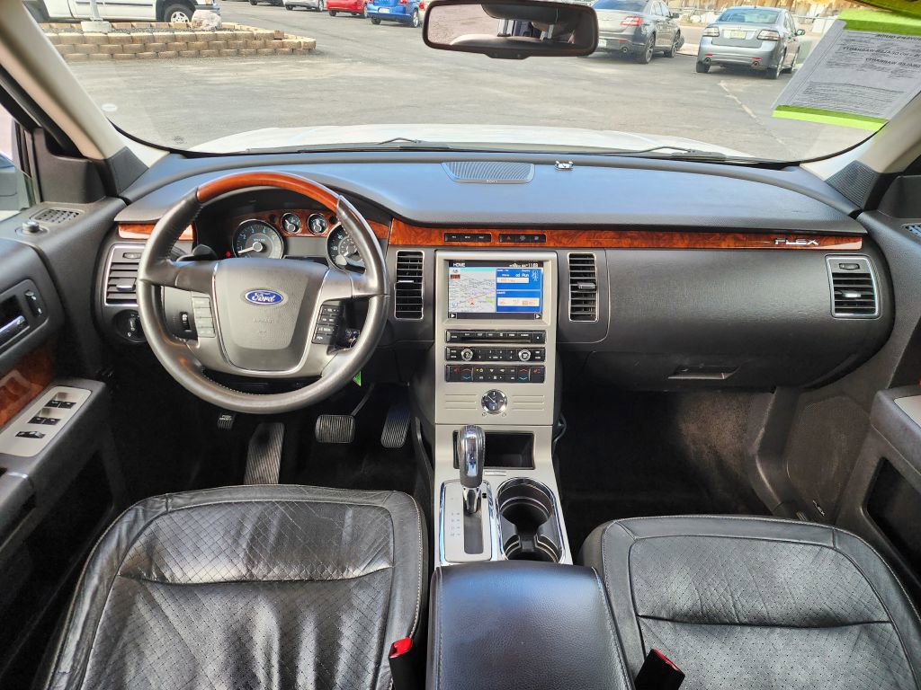 Used 2011 Ford Flex Limited w/ Rapid Spec Order Code image 11