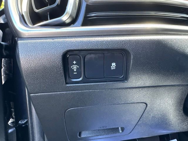 Used 2024 Kia Sorento S AWD/4WD image 20