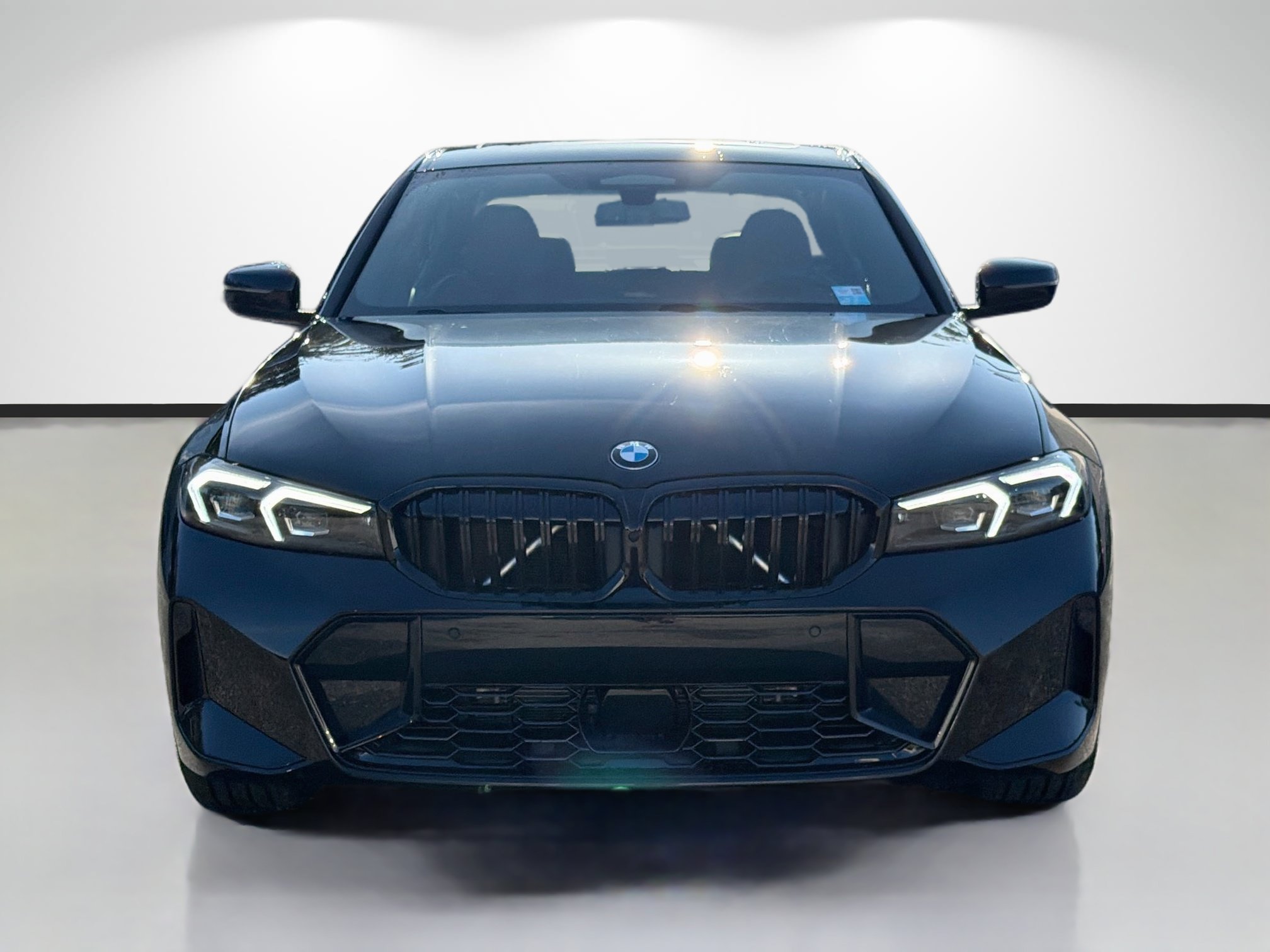 New 2026 BMW 330i xDrive Sedan w/ M Sport Package AWD/4WD image 8