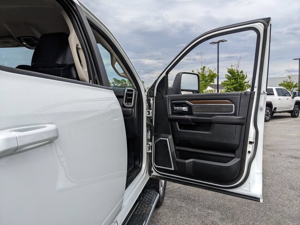 Used 2023 RAM 2500 Laramie AWD/4WD image 66
