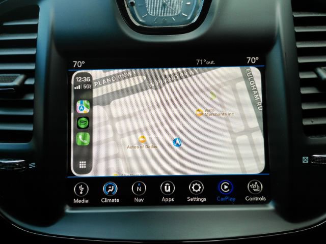 Used 2022 Chrysler 300 S w/ Comfort Group image 43