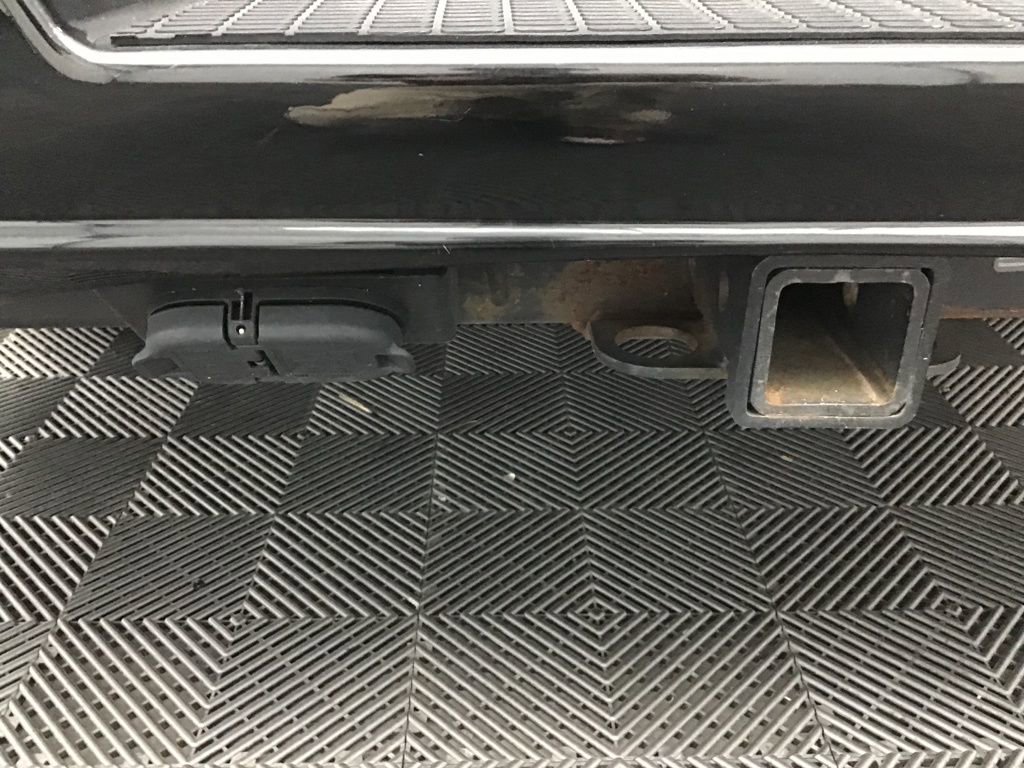 Used 2020 Chevrolet Express 2500 w/ Enhanced Convenience Package image 5