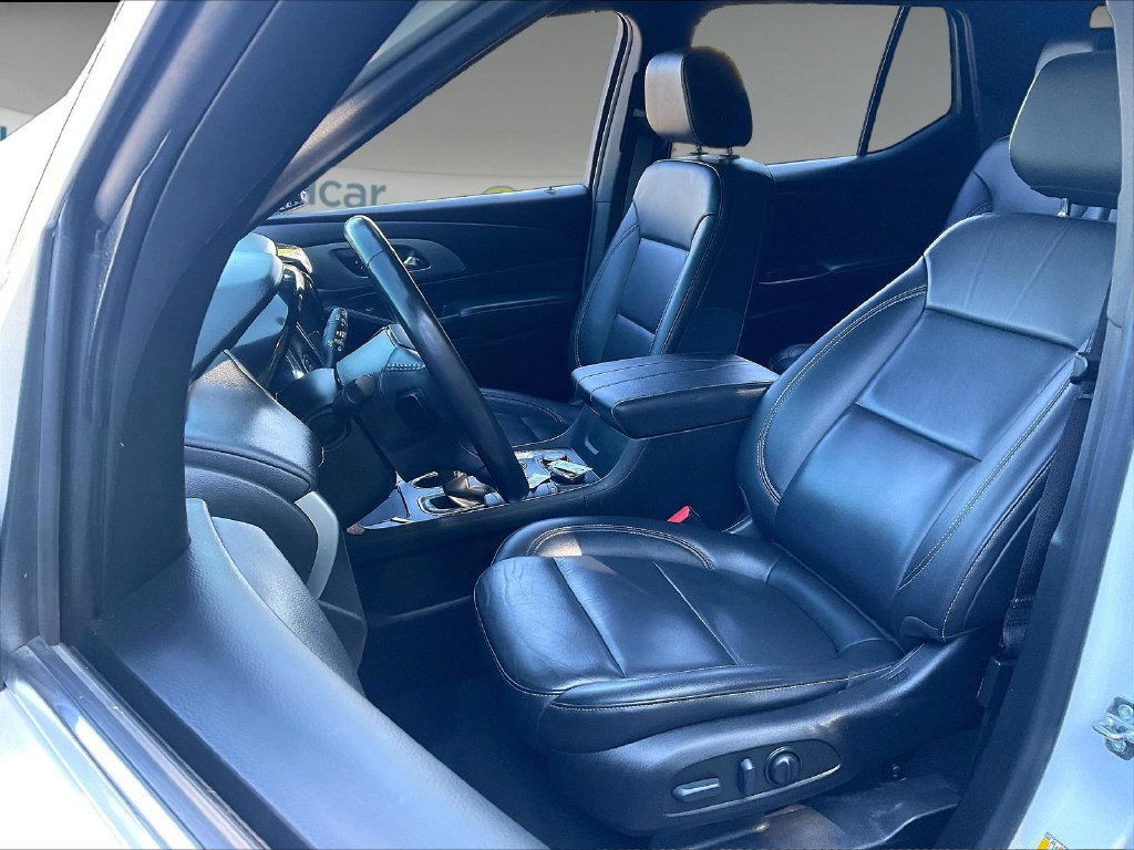Used 2022 Chevrolet Traverse LT AWD/4WD image 10