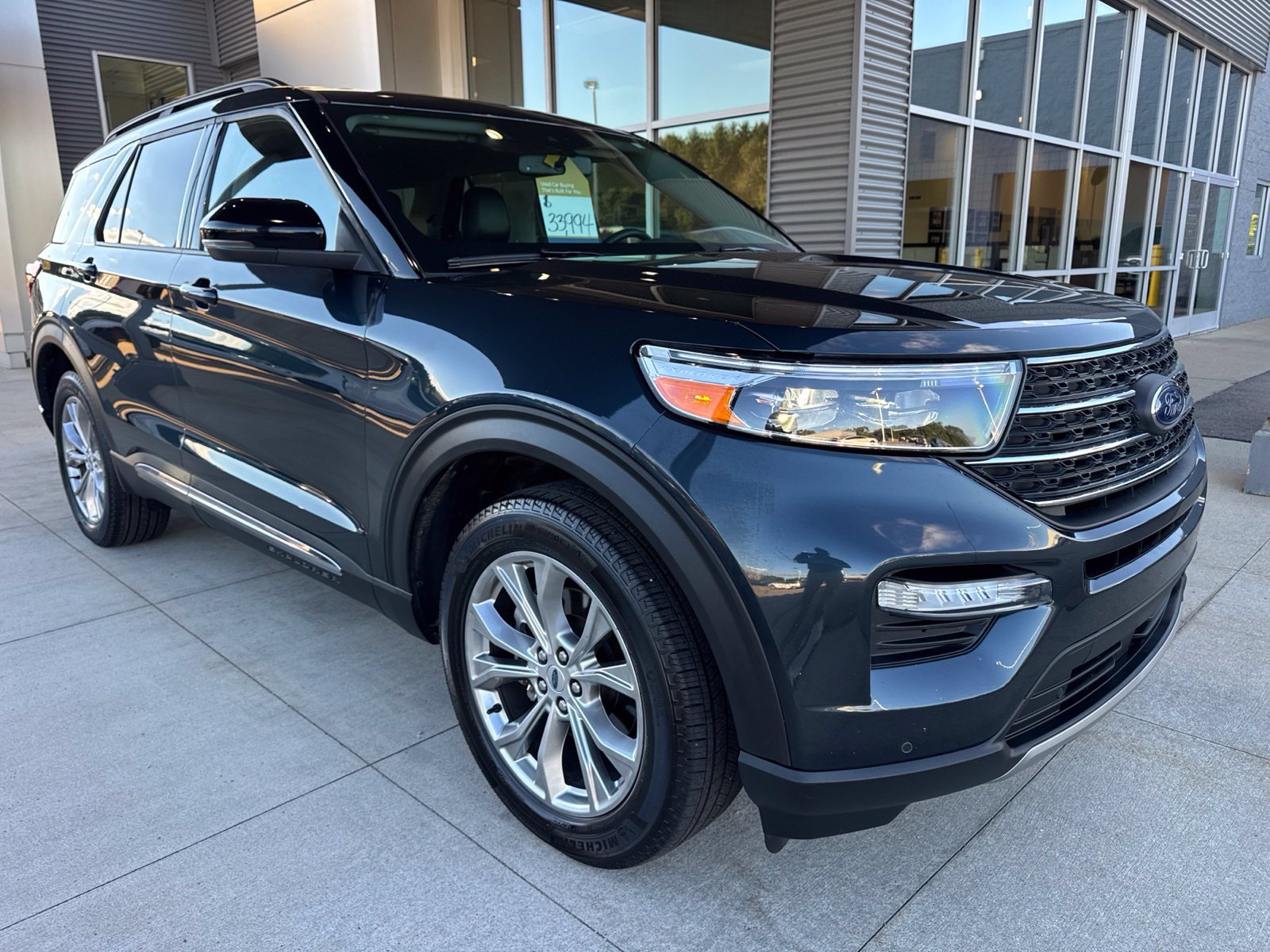 Certified 2024 Ford Explorer XLT w/ Equipment Group 202A AWD/4WD image 10
