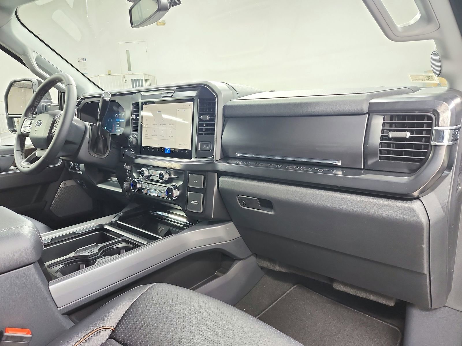 New 2026 Ford F250 Lariat image 42