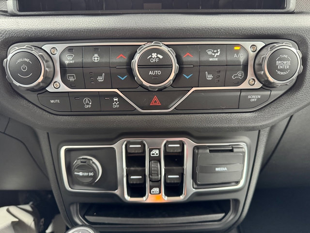 New 2025 Jeep Wrangler Unlimited Sport image 26