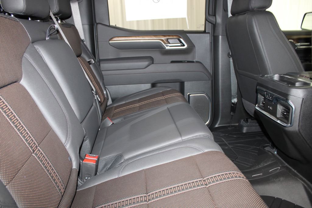 New 2026 Chevrolet Silverado 1500 High Country w/ High Country Premium Package image 30