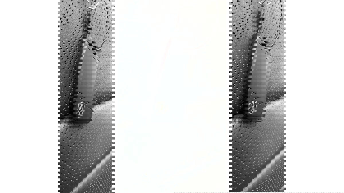 Used 2022 Volkswagen Atlas SEL Premium image 37