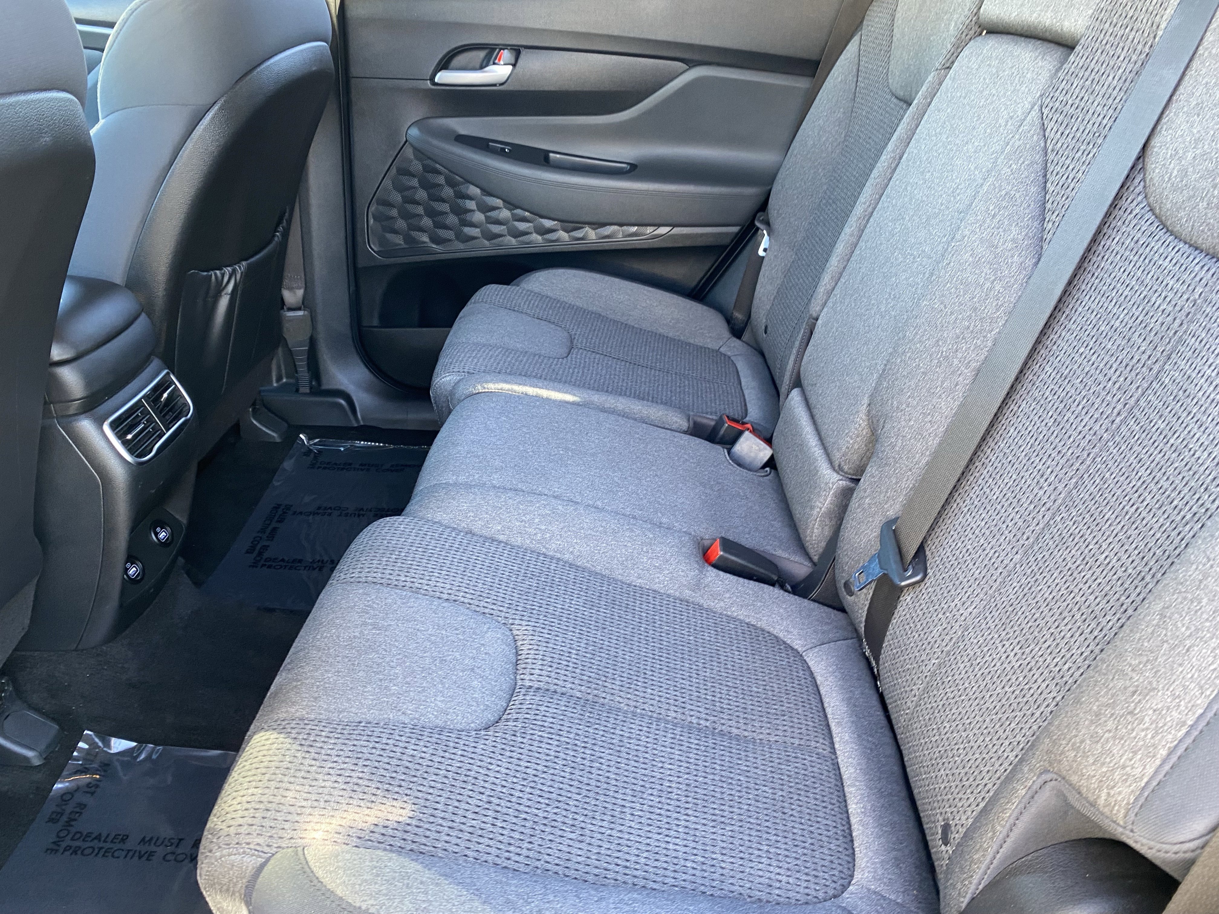 Used 2023 Hyundai Santa Fe SEL image 13