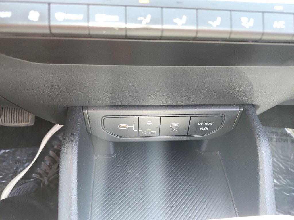 Used 2025 Kia K4 FWD image 24
