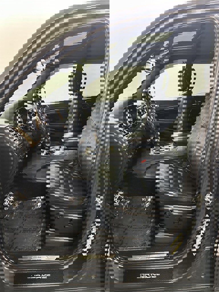 Used 2016 Jeep Grand Cherokee Limited w/ Trailer Tow Group IV image 11