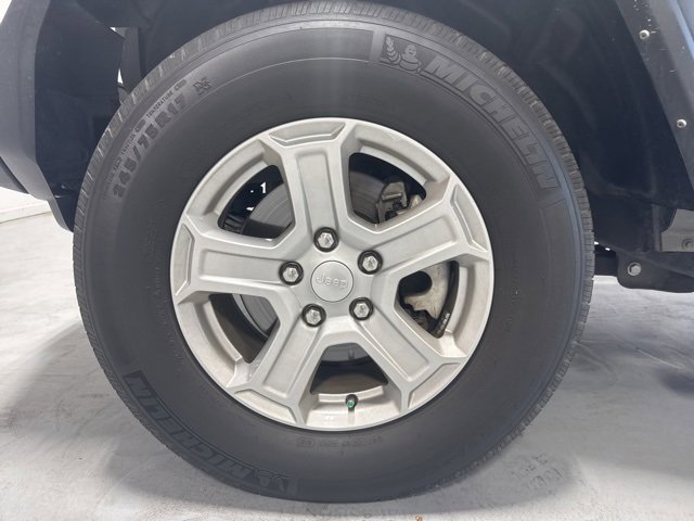 Used 2021 Jeep Wrangler Unlimited Sport image 11