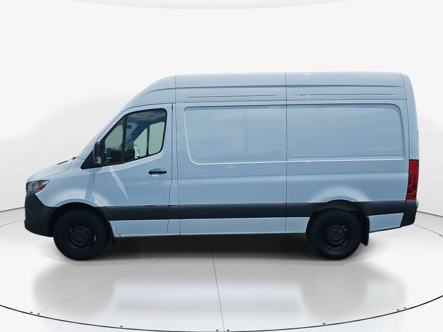 Used 2025 Mercedes-Benz Sprinter 2500 image 6