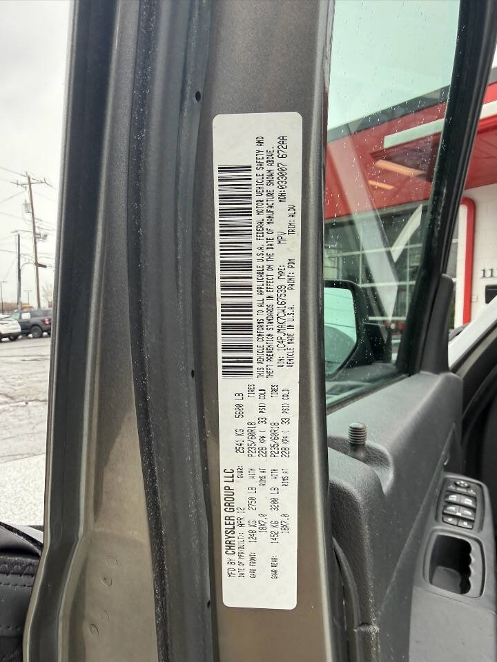 Used 2012 Jeep Liberty Sport image 5