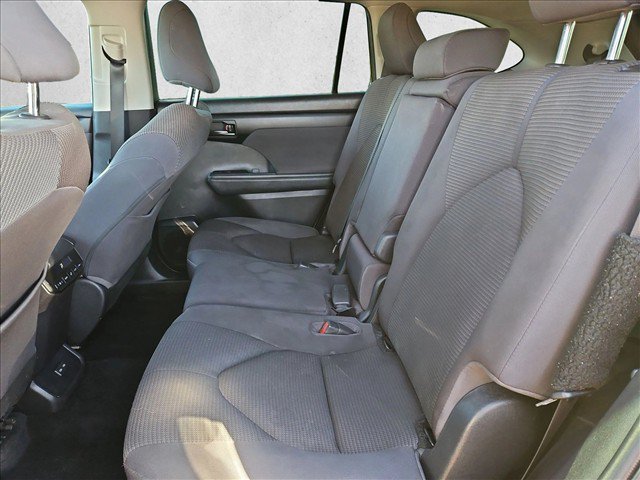 Used 2026 Toyota Highlander XLE AWD/4WD image 24