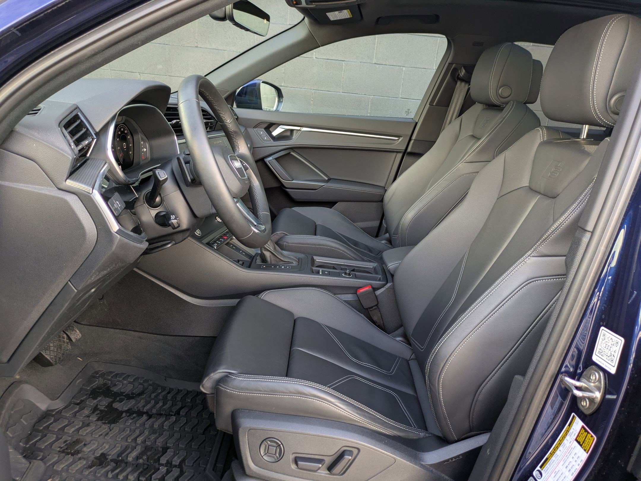 Used 2024 Audi Q3 2.0T Premium Plus w/ Premium Plus Package image 23