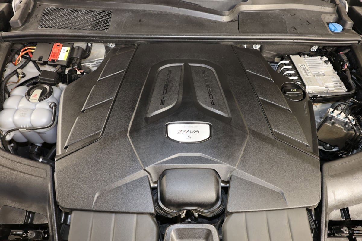 Used 2020 Porsche Cayenne S AWD/4WD image 36