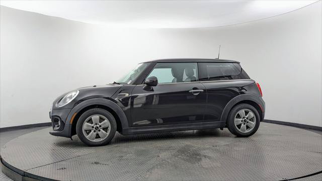 Used 2016 MINI Cooper 2-Door Hardtop FWD image 3