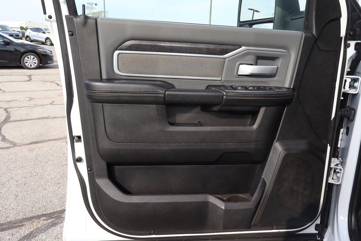 Used 2023 RAM 3500 Big Horn w/ Level 1 Equipment Group image 18