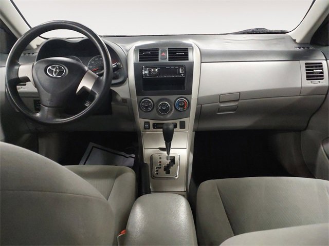 Used 2011 Toyota Corolla LE image 10