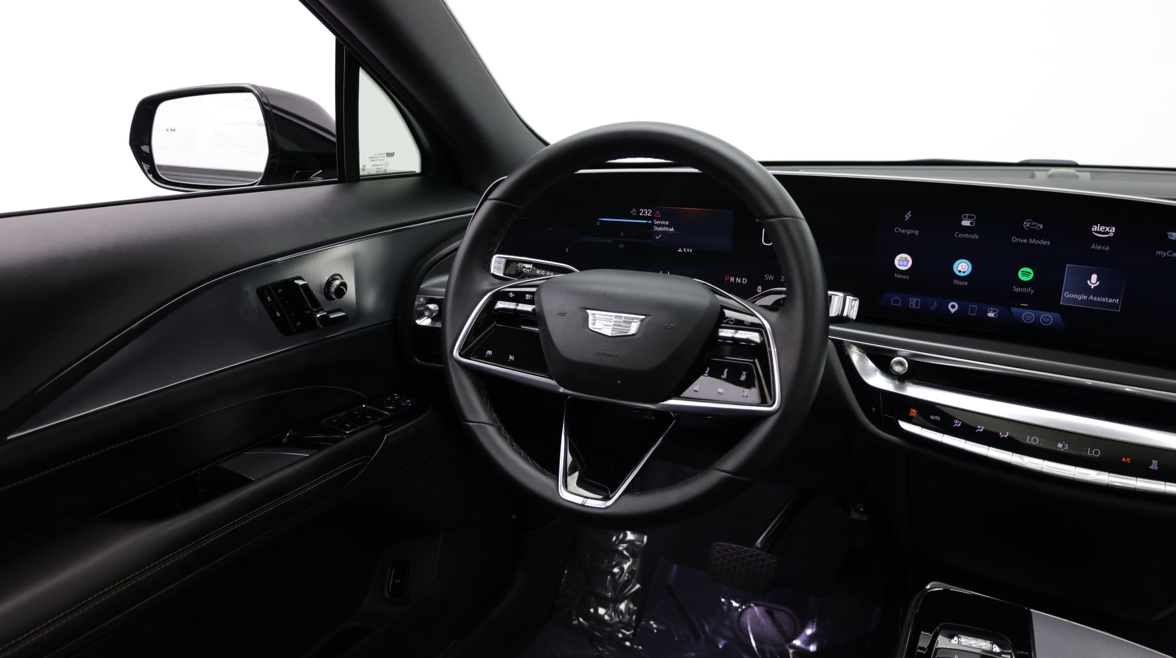 Used 2024 Cadillac Lyriq Tech RWD image 29