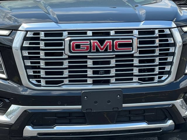 Used 2025 GMC Yukon XL Denali AWD/4WD image 47