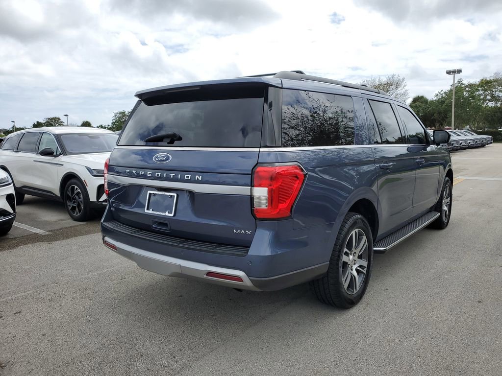 Used 2022 Ford Expedition Max XLT RWD image 4