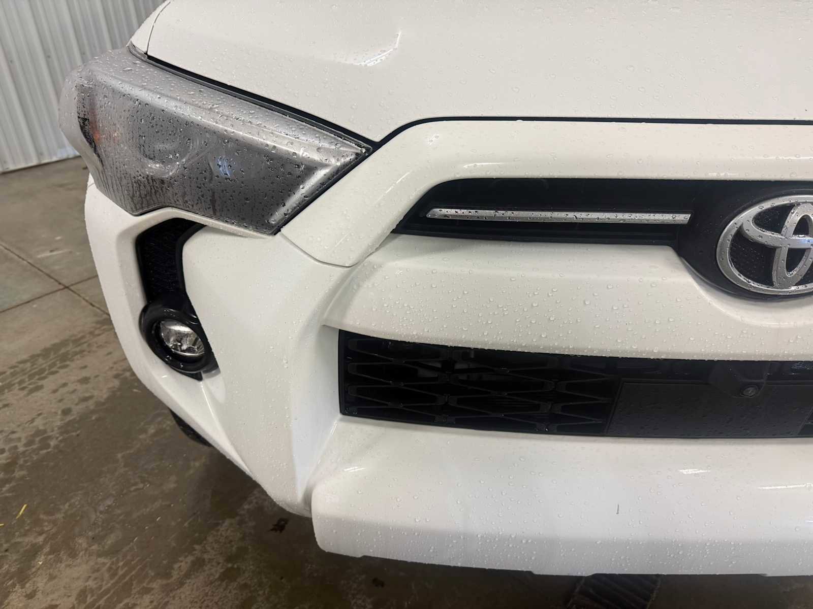 Certified 2023 Toyota 4Runner SR5 Premium w/ Moonroof Package AWD/4WD image 4