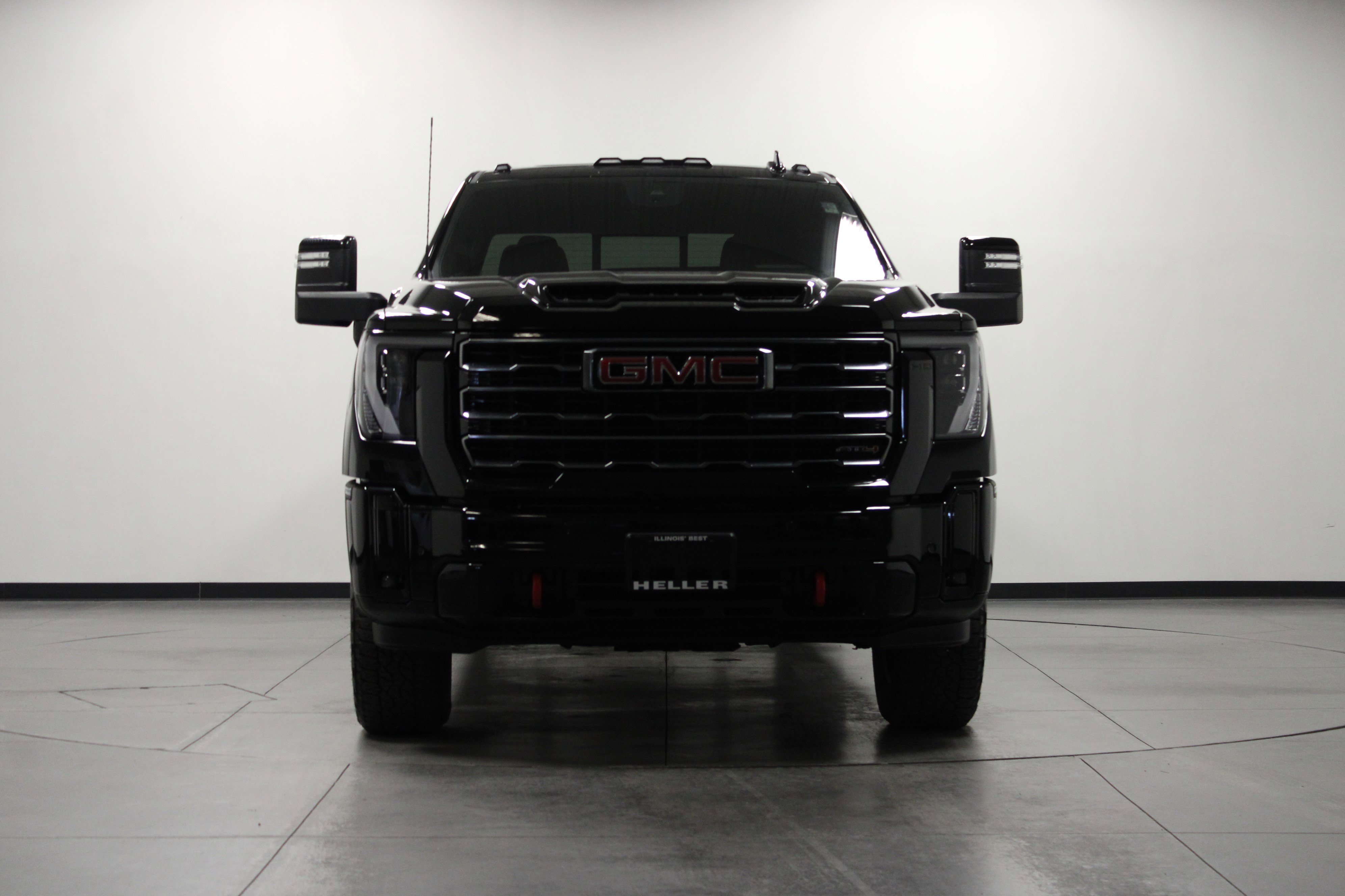 Used 2025 GMC Sierra 2500 AT4 w/ AT4 Premium Plus Package image 9
