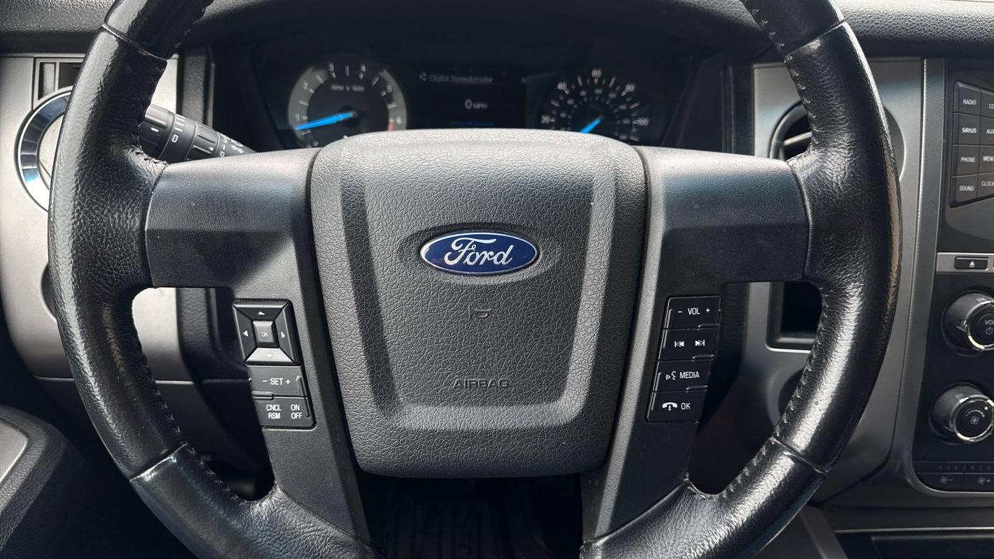 Used 2017 Ford Expedition EL XLT AWD/4WD image 24