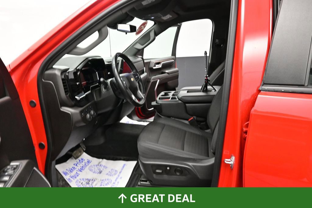 Used 2025 Chevrolet Silverado 1500 LT w/ Work Truck Package AWD/4WD image 33