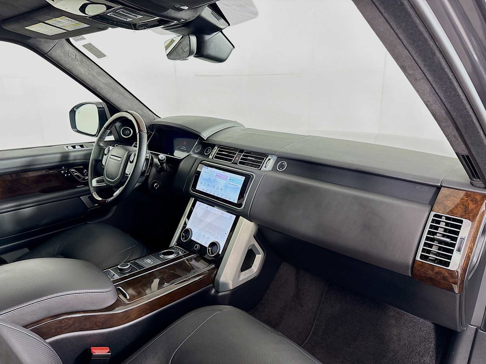 Used 2019 Land Rover Range Rover Supercharged AWD/4WD image 27