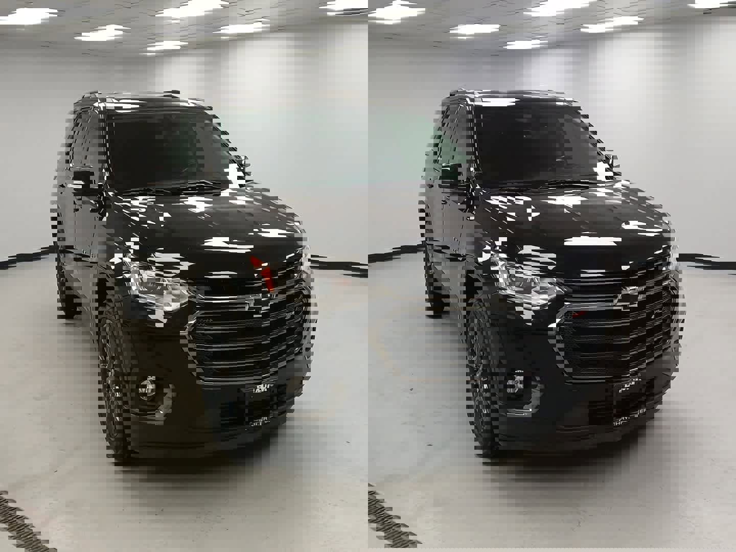 Used 2019 Chevrolet Traverse RS image 2