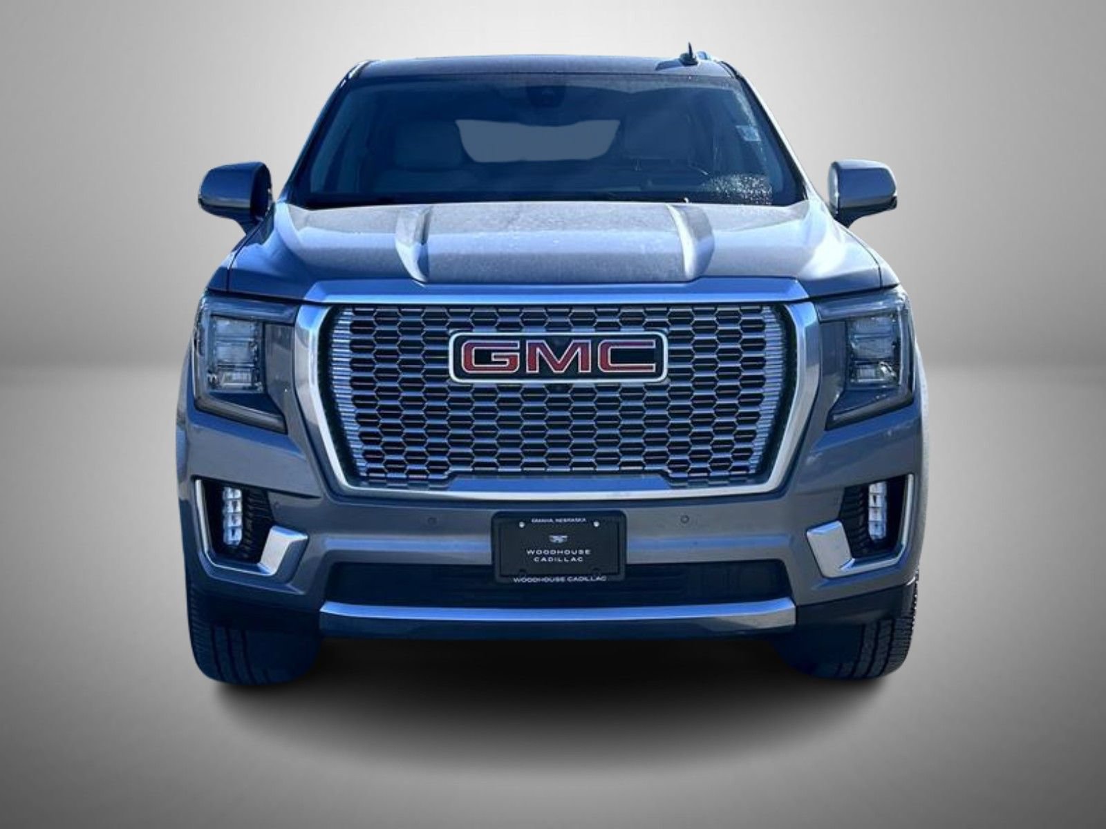 Certified 2022 GMC Yukon XL Denali w/ Denali Premium Package AWD/4WD image 2