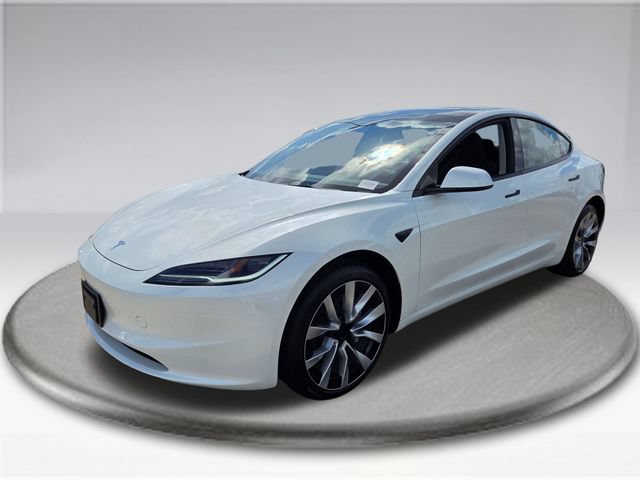 Used 2025 Tesla Model 3 Long Range RWD image 16