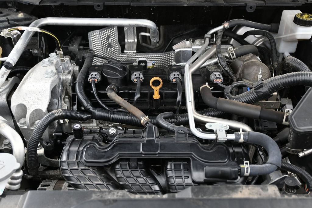 Used 2022 Mitsubishi Outlander SE FWD image 43