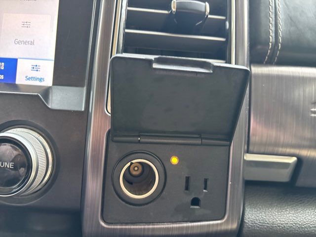 Used 2020 Ford F350 Limited AWD/4WD image 32