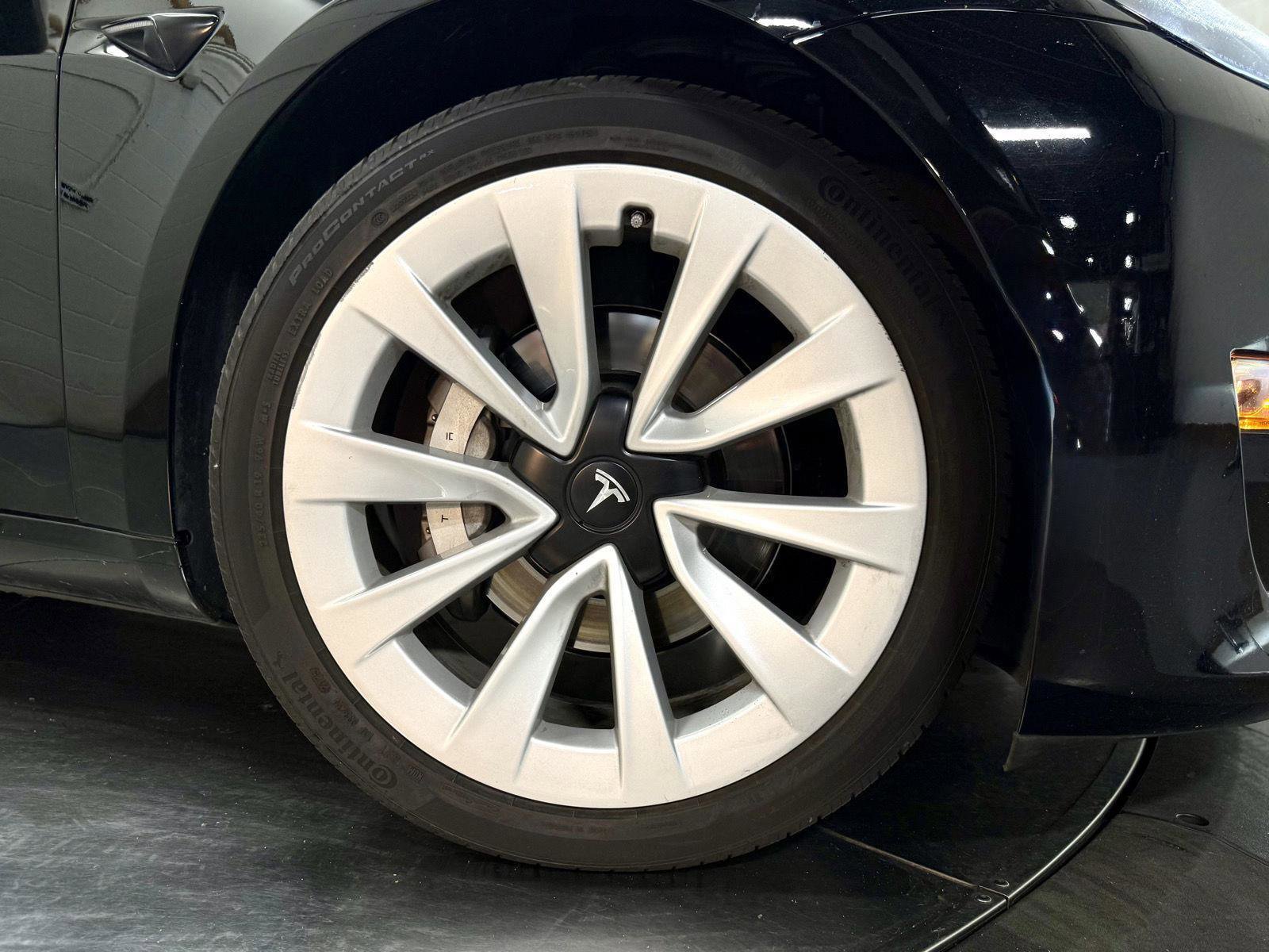 Used 2023 Tesla Model 3 Standard Range RWD image 8