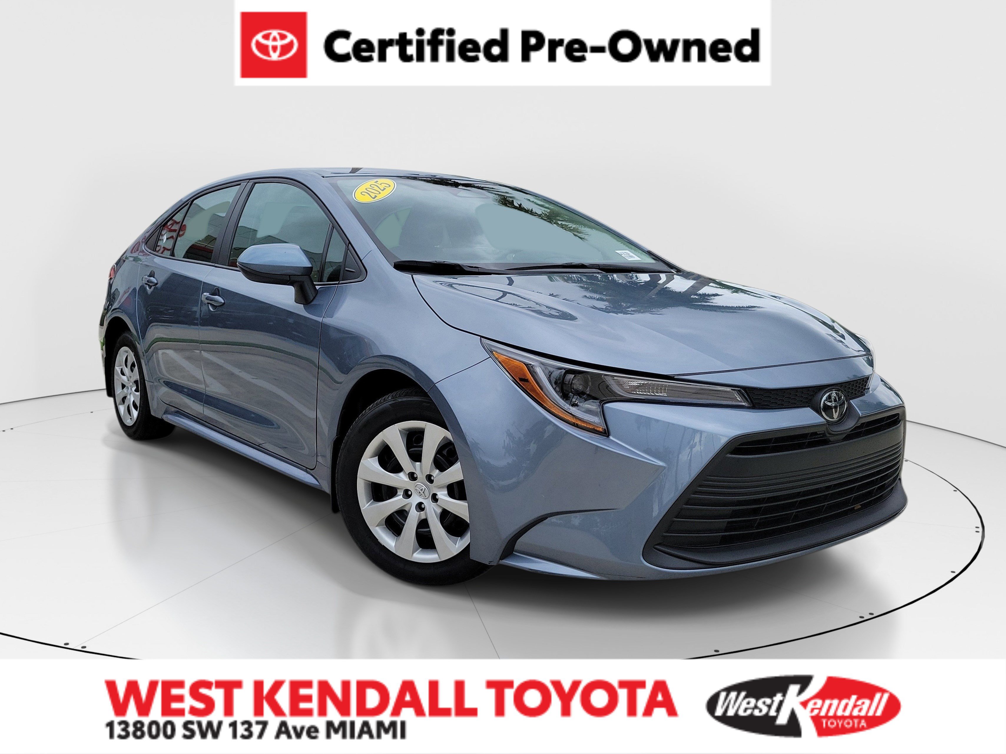 Certified 2025 Toyota Corolla LE FWD image 1