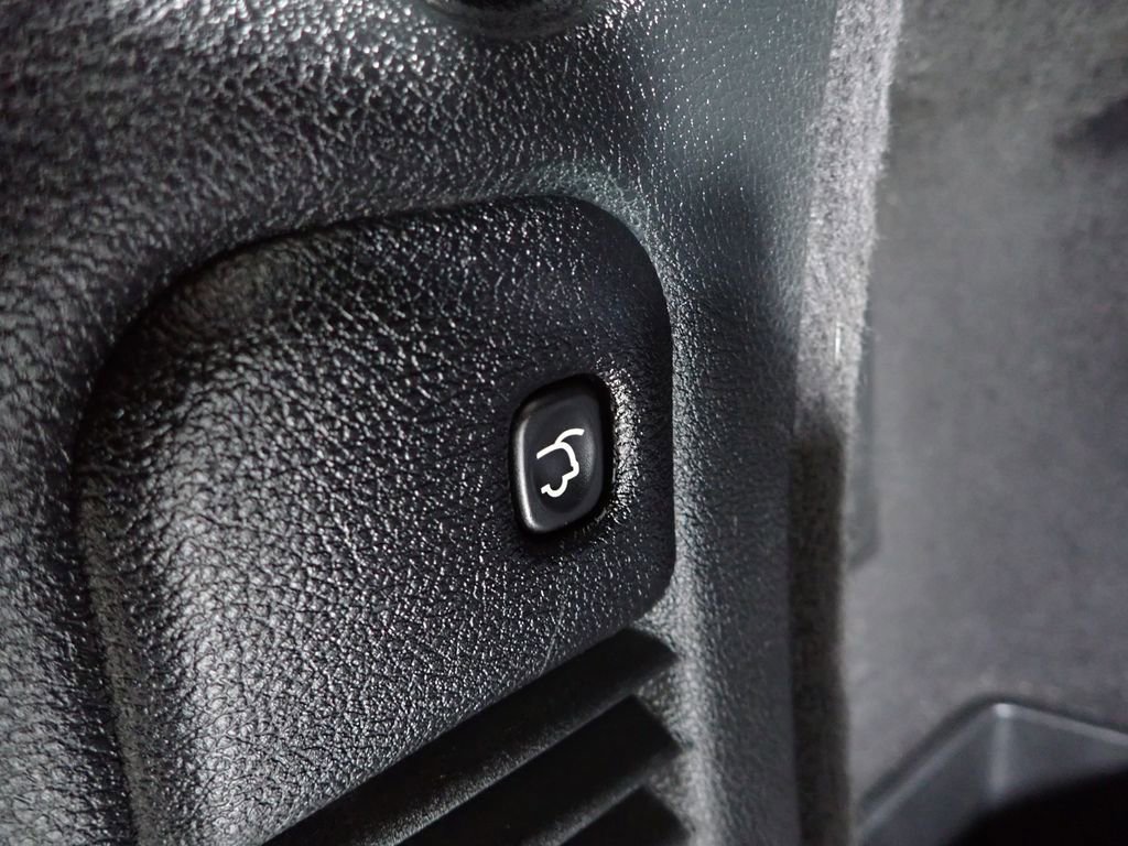 Used 2016 Dodge Durango Citadel w/ Technology Group AWD/4WD image 19