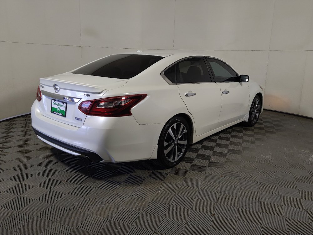 Used 2018 Nissan Altima 2.5 SR w/ SR Special Edition FWD image 9