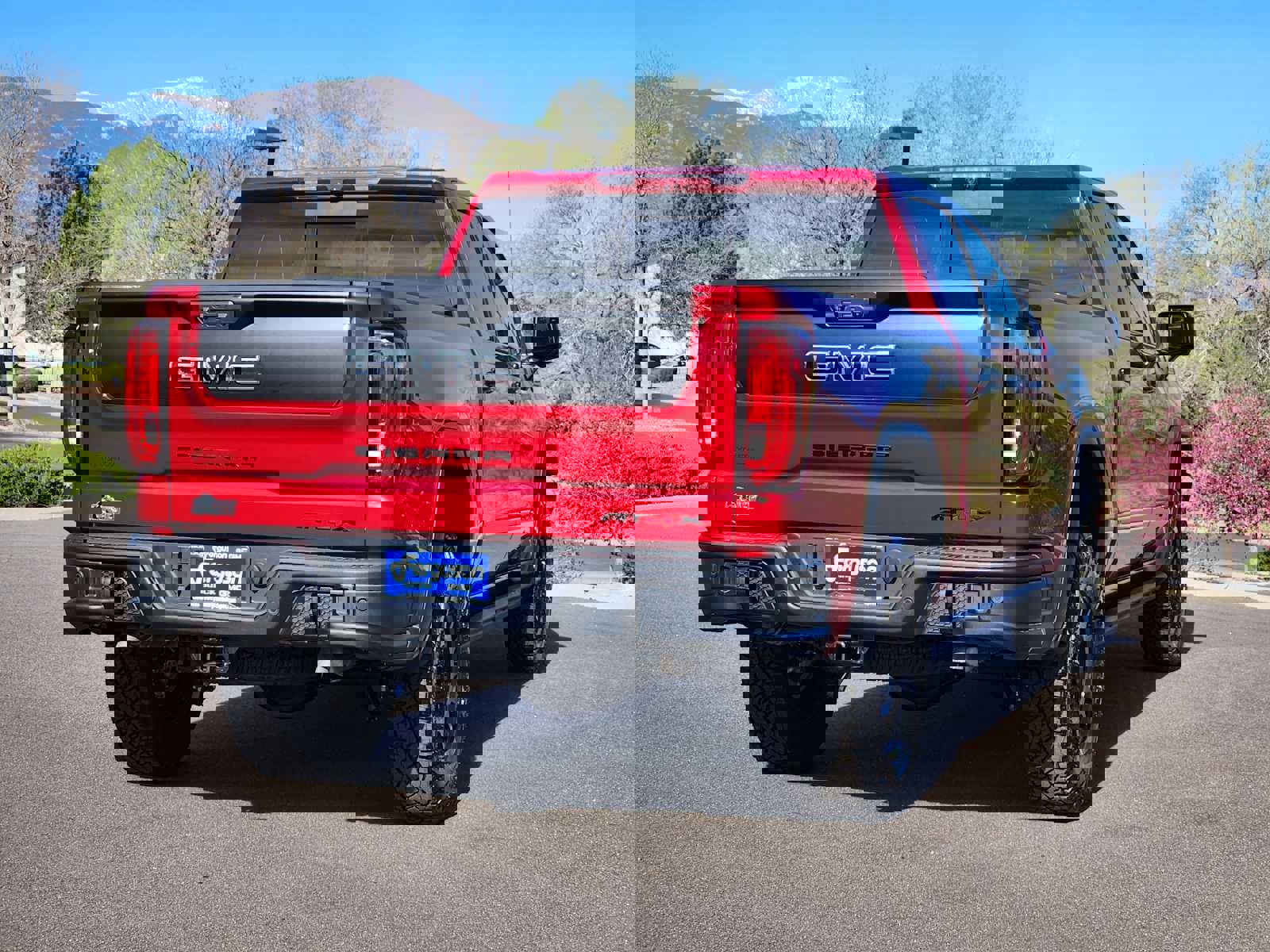 New 2026 GMC Sierra 1500 AT4X image 3